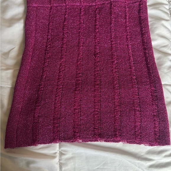 Chic Fuchsia Knit Mini Skirt - Picture 1 of 3